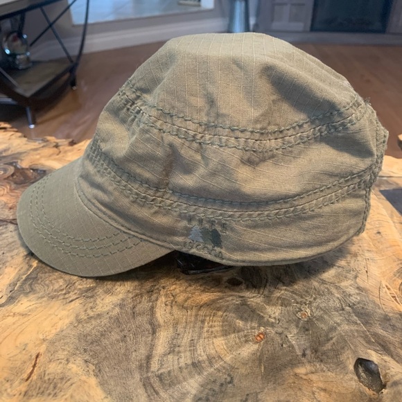 Life is Good Muted Tan 100% Cotton Distressed Military Style Cap Hat - Picture 3 of 9